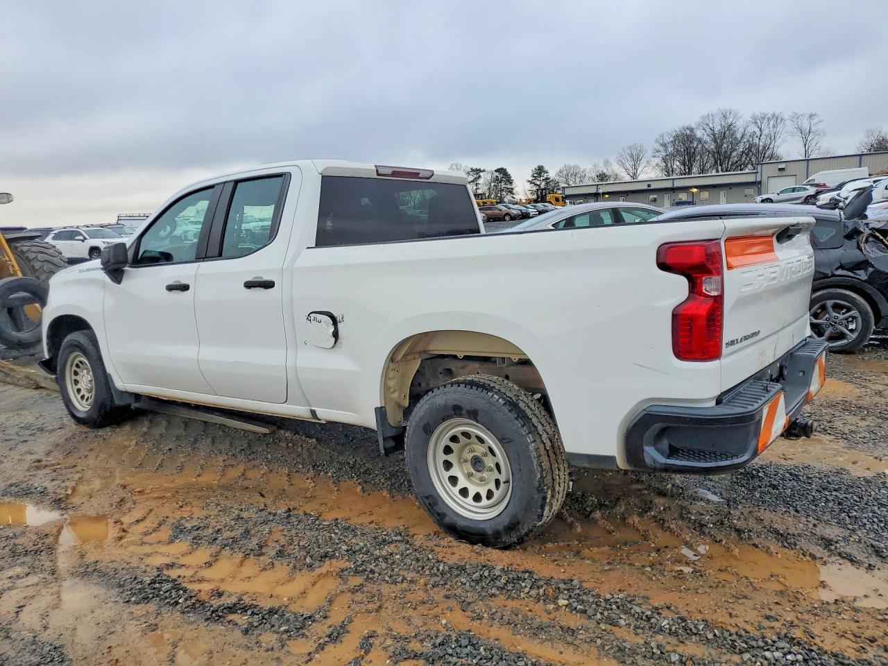 CHEVROLET SILVERADO