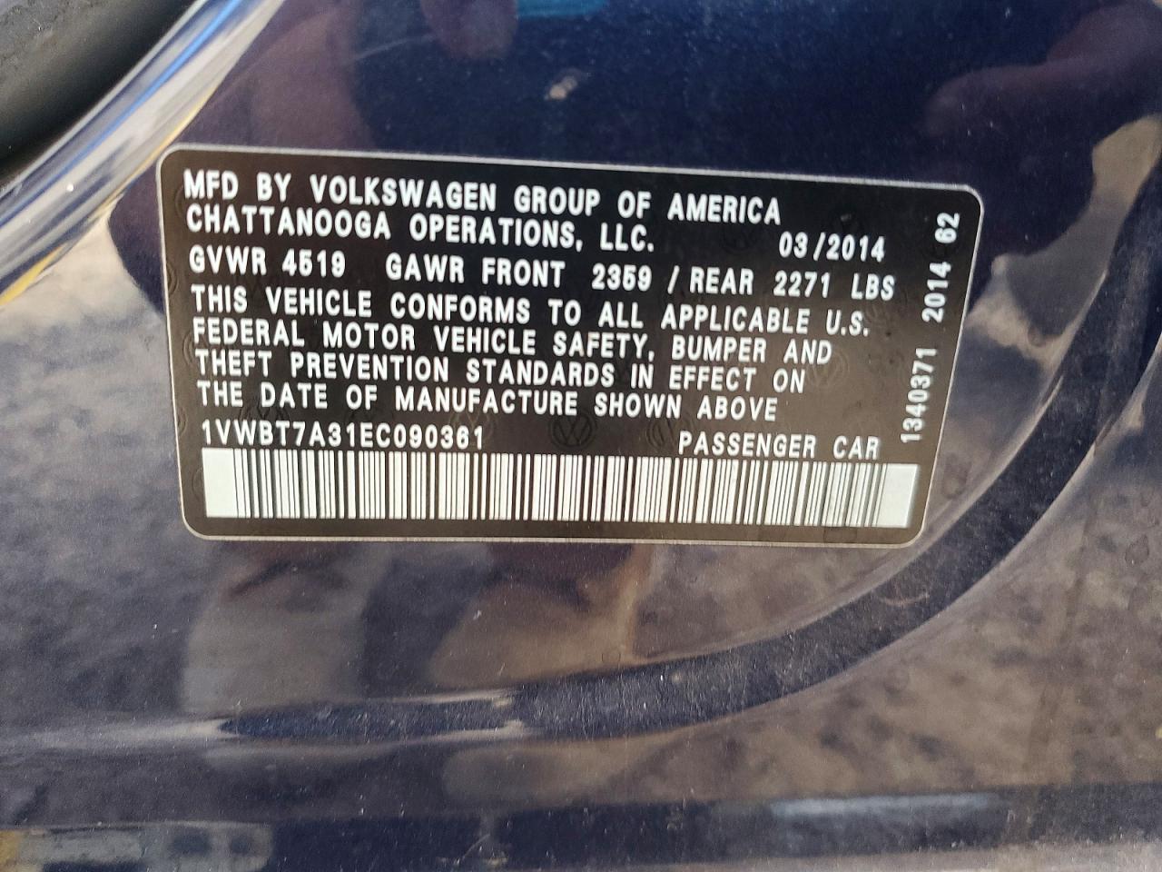 VOLKSWAGEN PASSAT