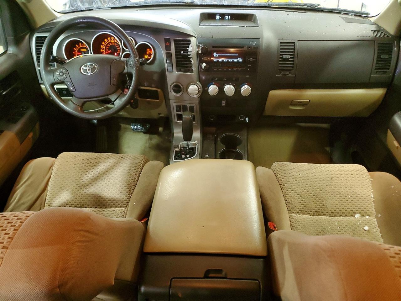 2010 TOYOTA TUNDRA — фото 8
