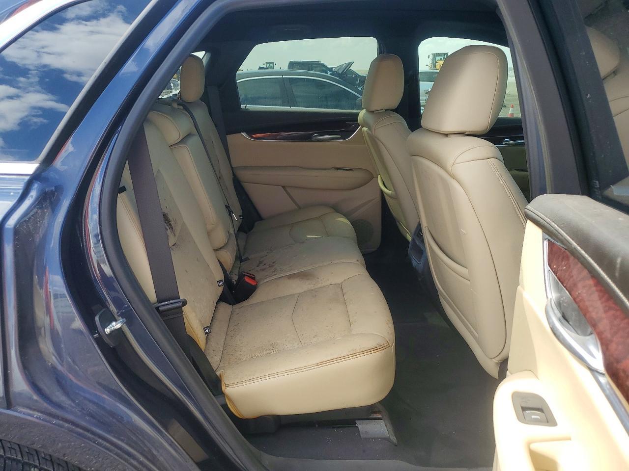 2018 CADILLAC XT5 — фото 11