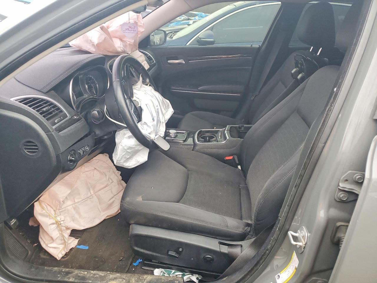 CHRYSLER 300