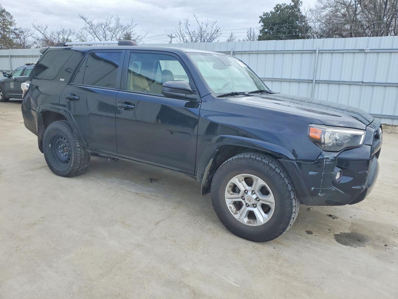 TOYOTA 4RUNNER
