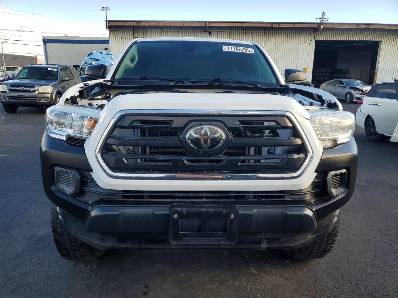 2019 TOYOTA TACOMA — фото 5
