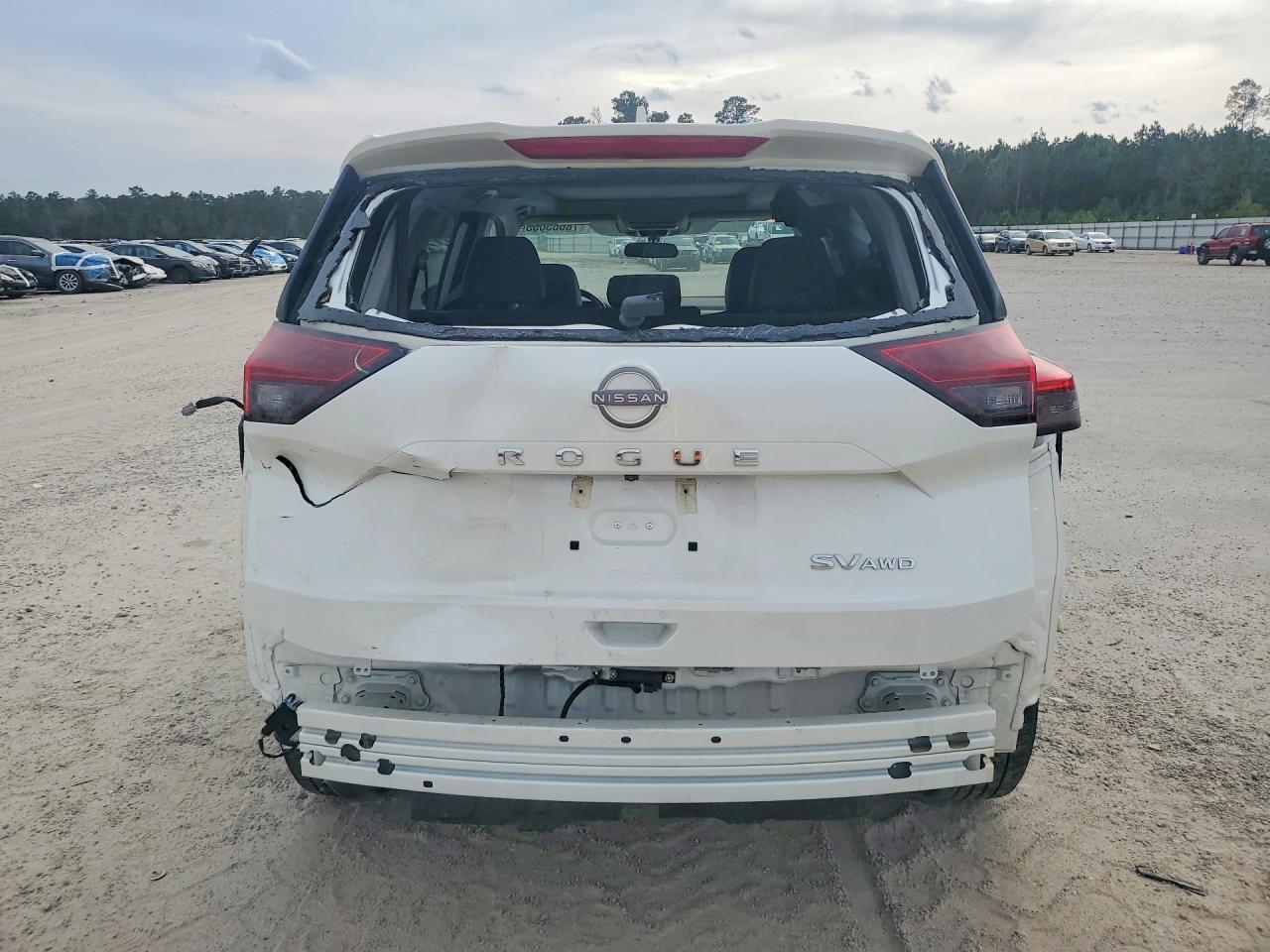 NISSAN ROGUE
