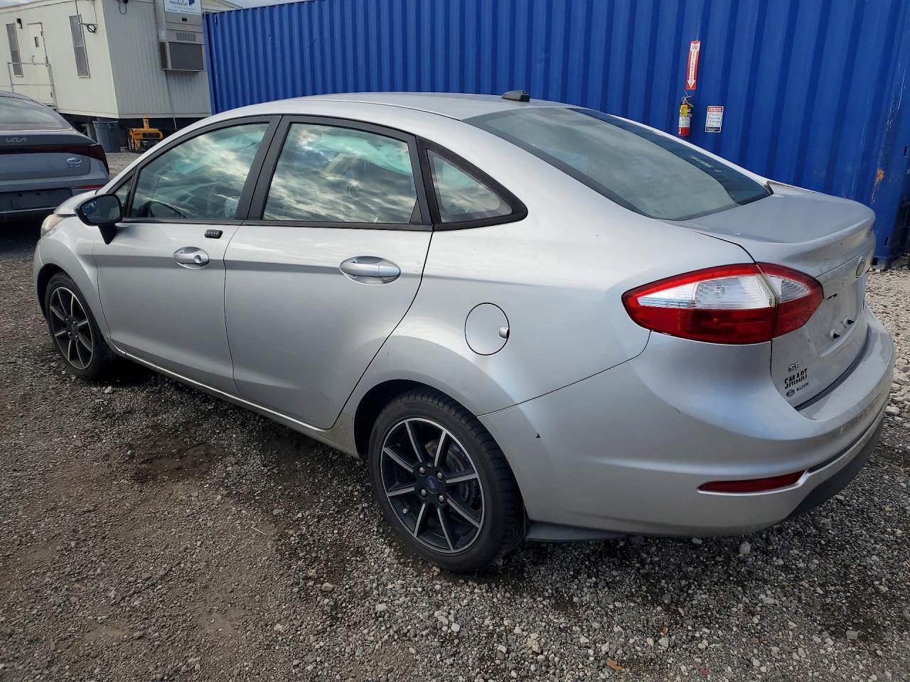 2017 FORD FIESTA — фото 2