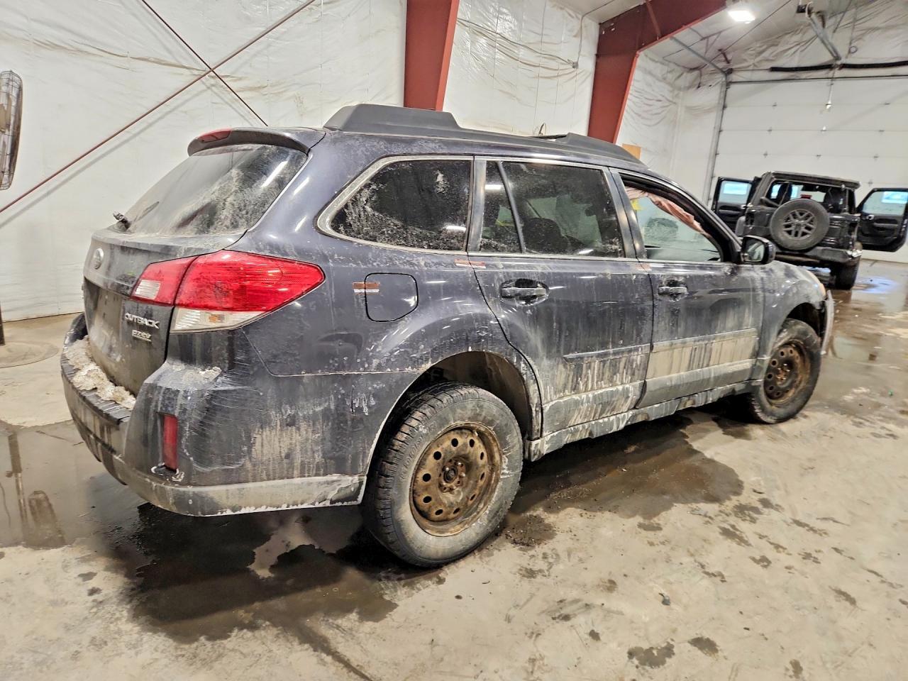 SUBARU OUTBACK