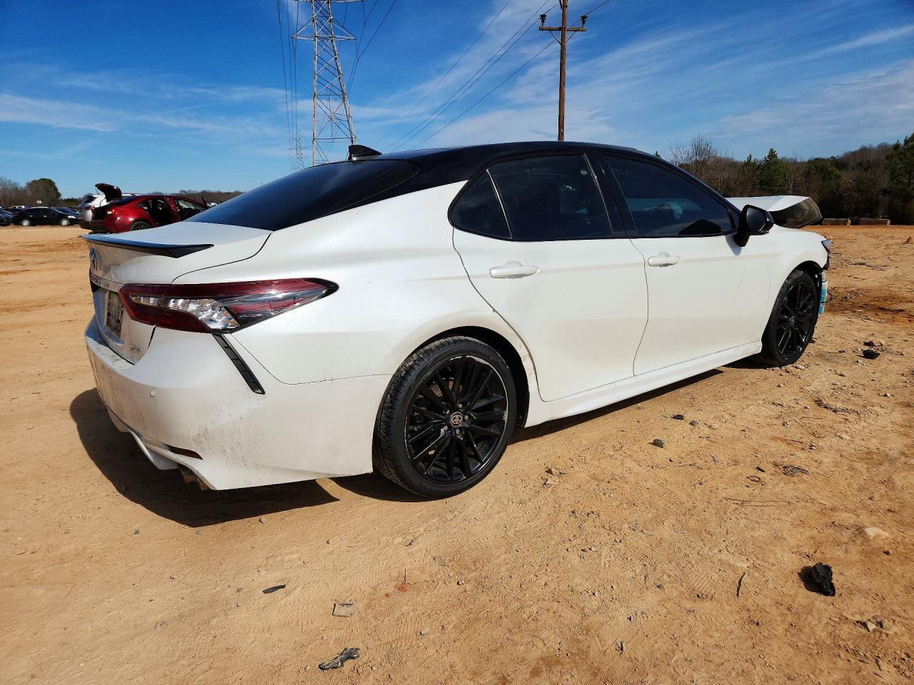 2023 TOYOTA CAMRY — фото 3