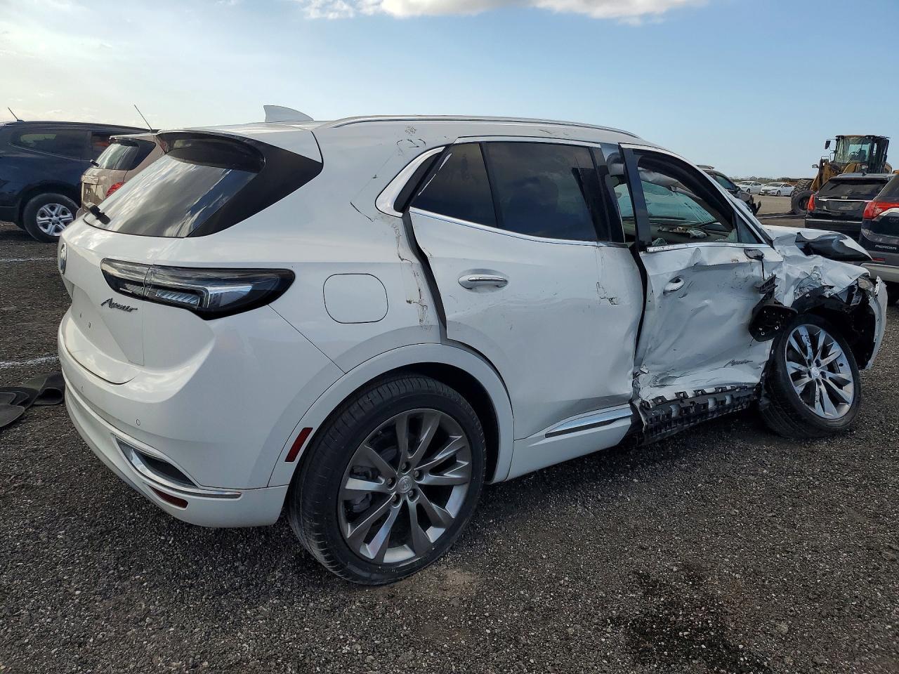 2021 BUICK ENVISION — фото 3