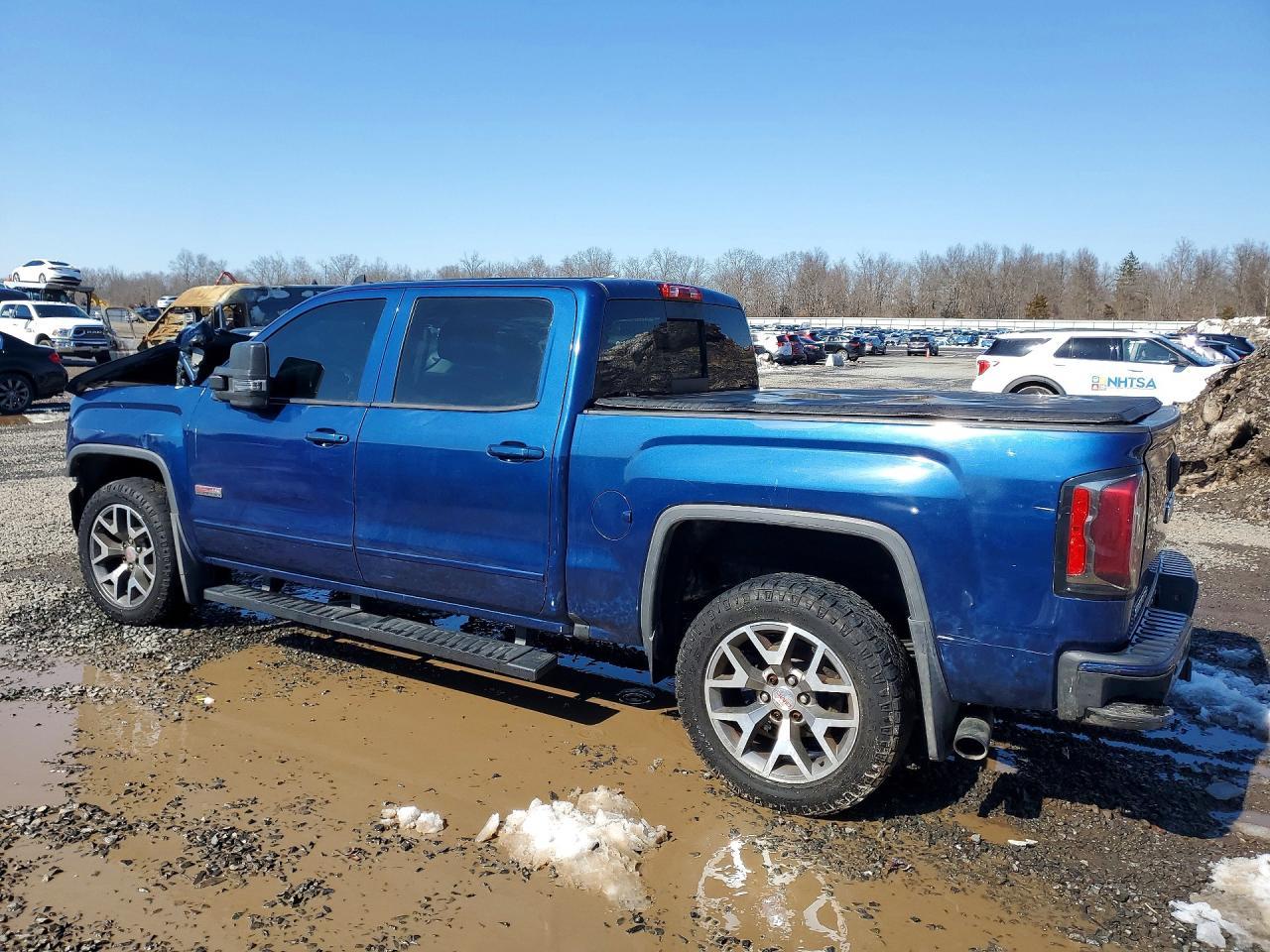 GMC SIERRA