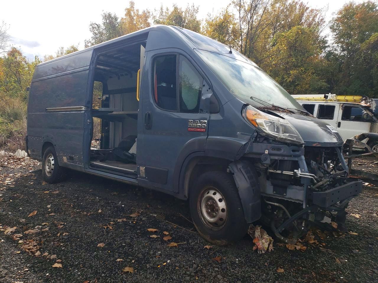 RAM PROMASTER 3500