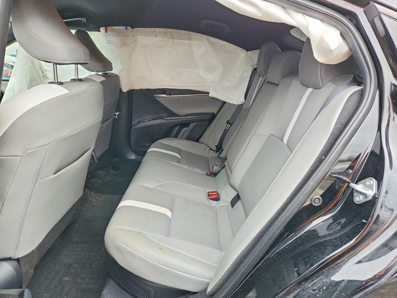 TOYOTA CAMRY HYBRID