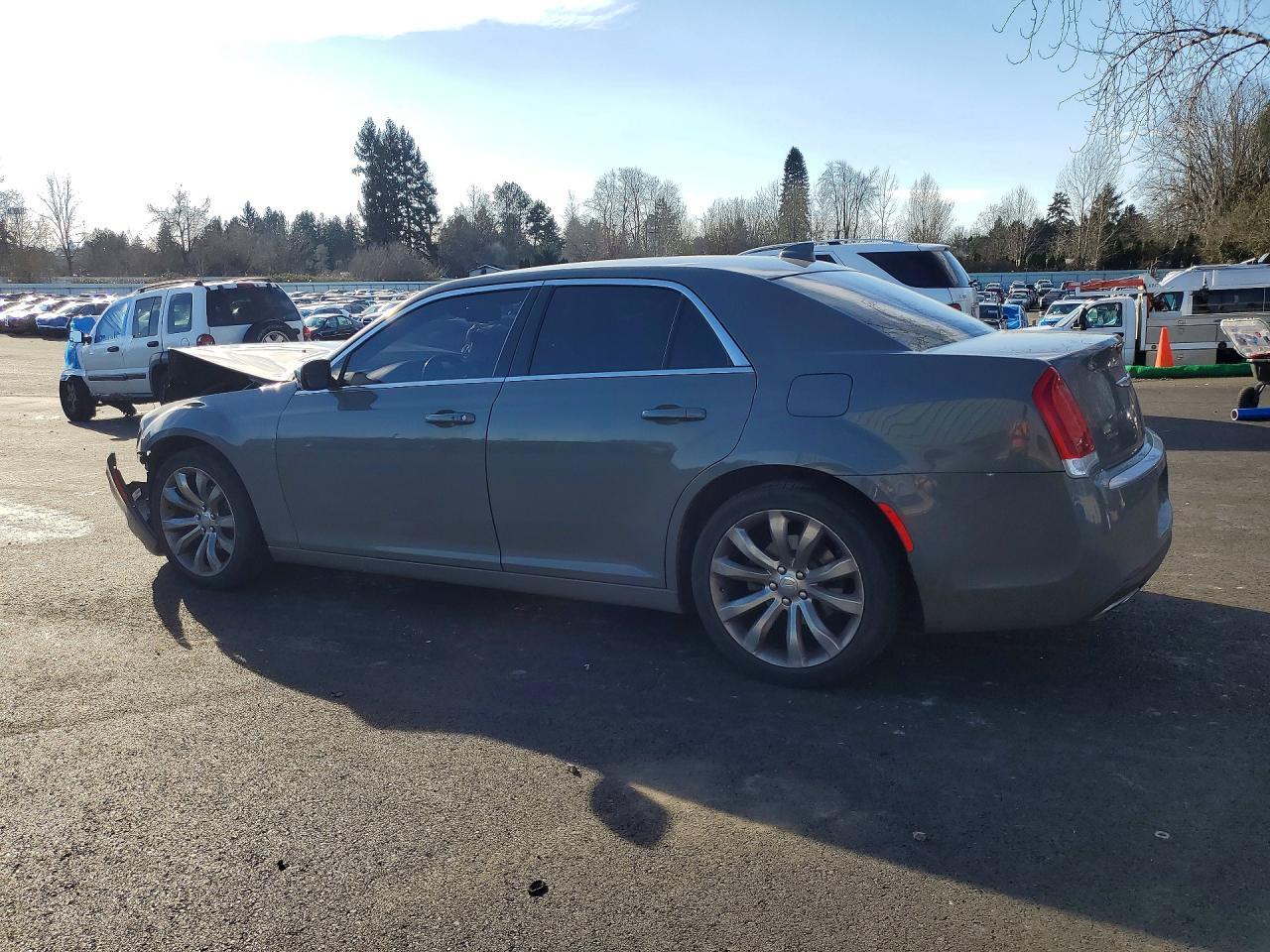 CHRYSLER 300