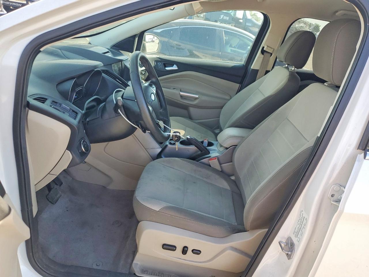 FORD ESCAPE