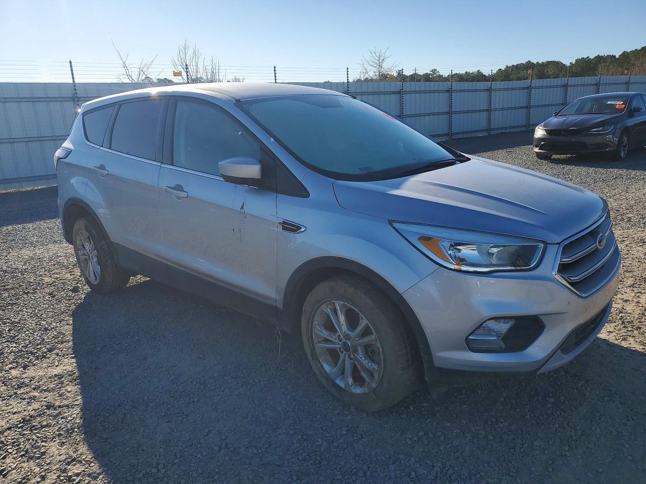 2017 FORD ESCAPE — фото 4