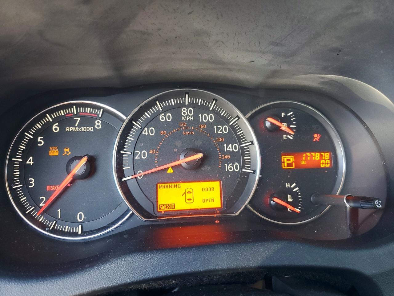 NISSAN MAXIMA