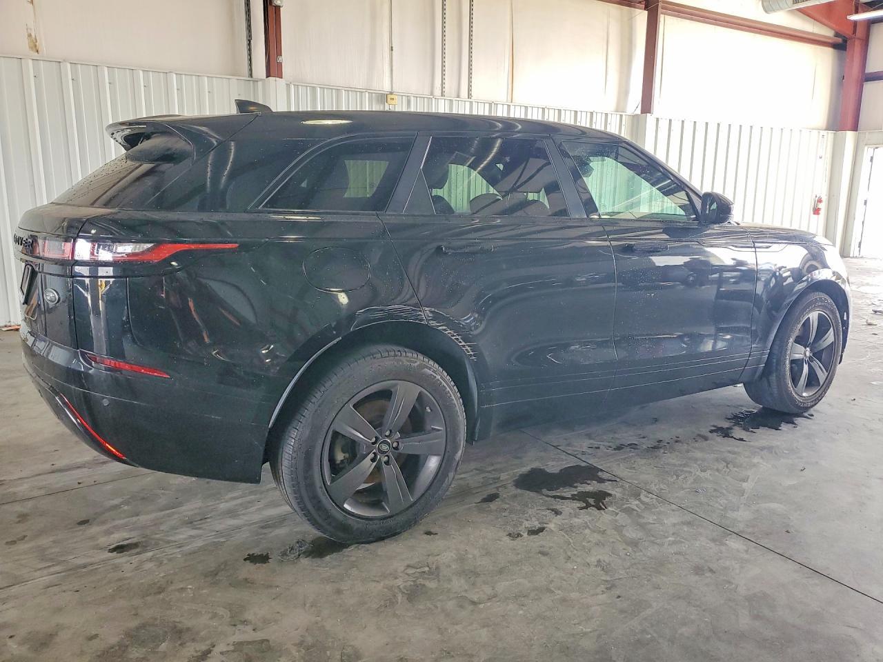 2019 LAND ROVER RANGE ROVER VELAR — фото 3
