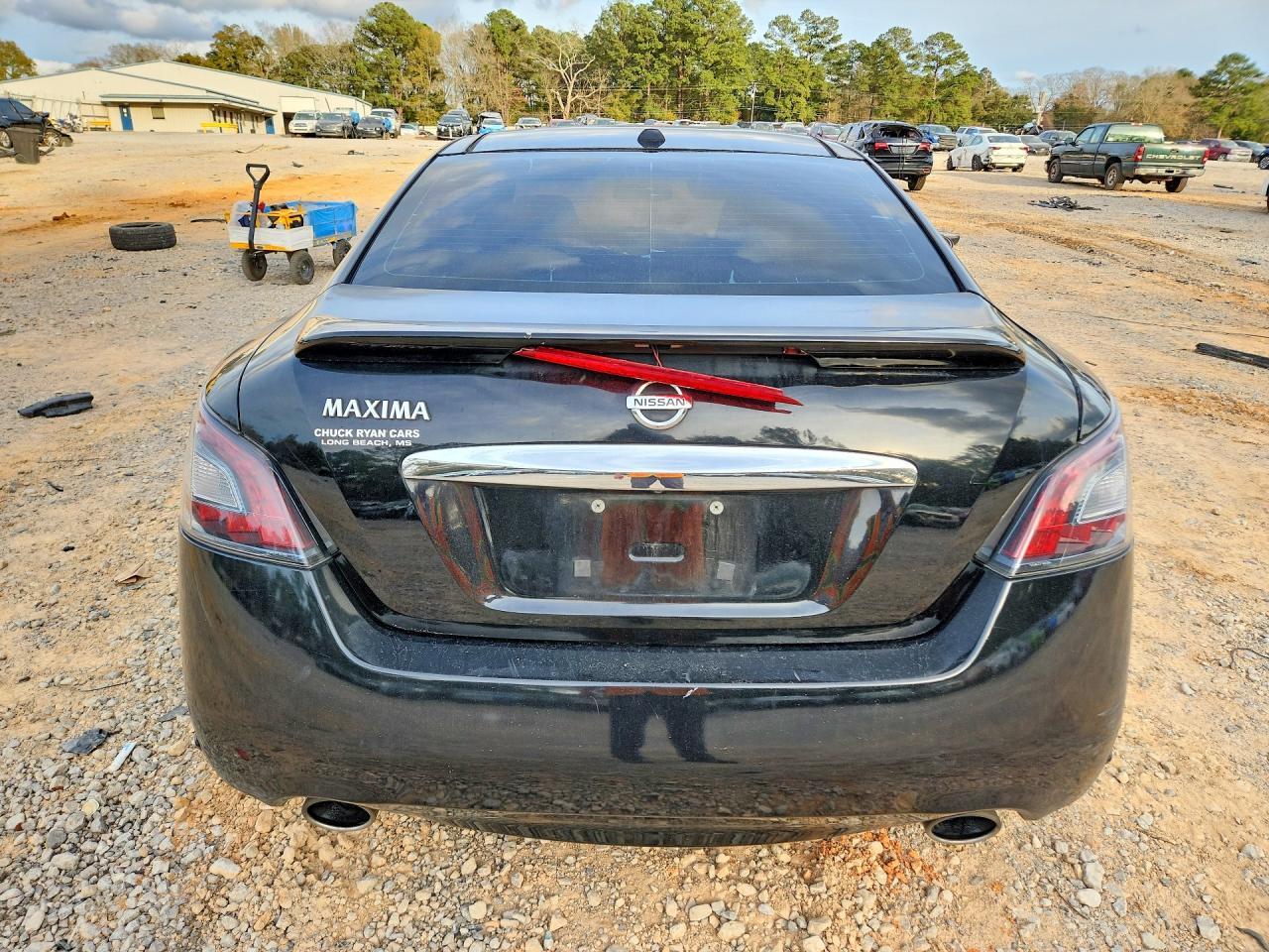 NISSAN MAXIMA