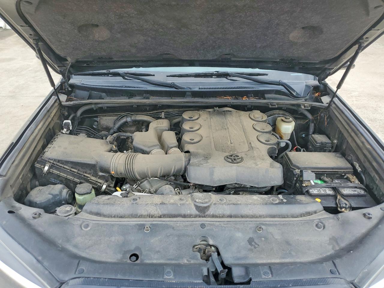 TOYOTA 4RUNNER