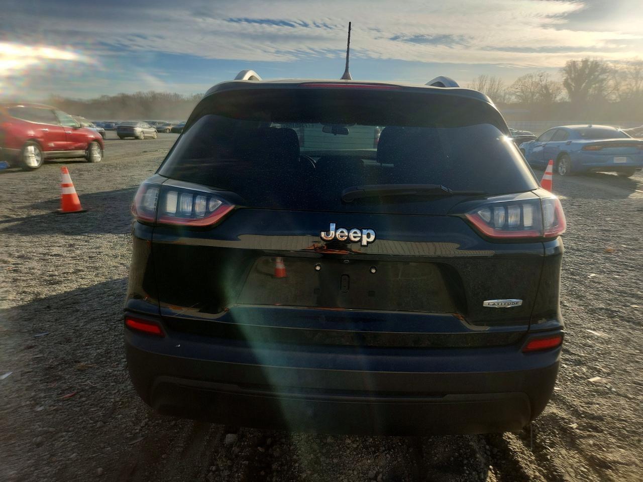 2019 JEEP CHEROKEE — фото 6