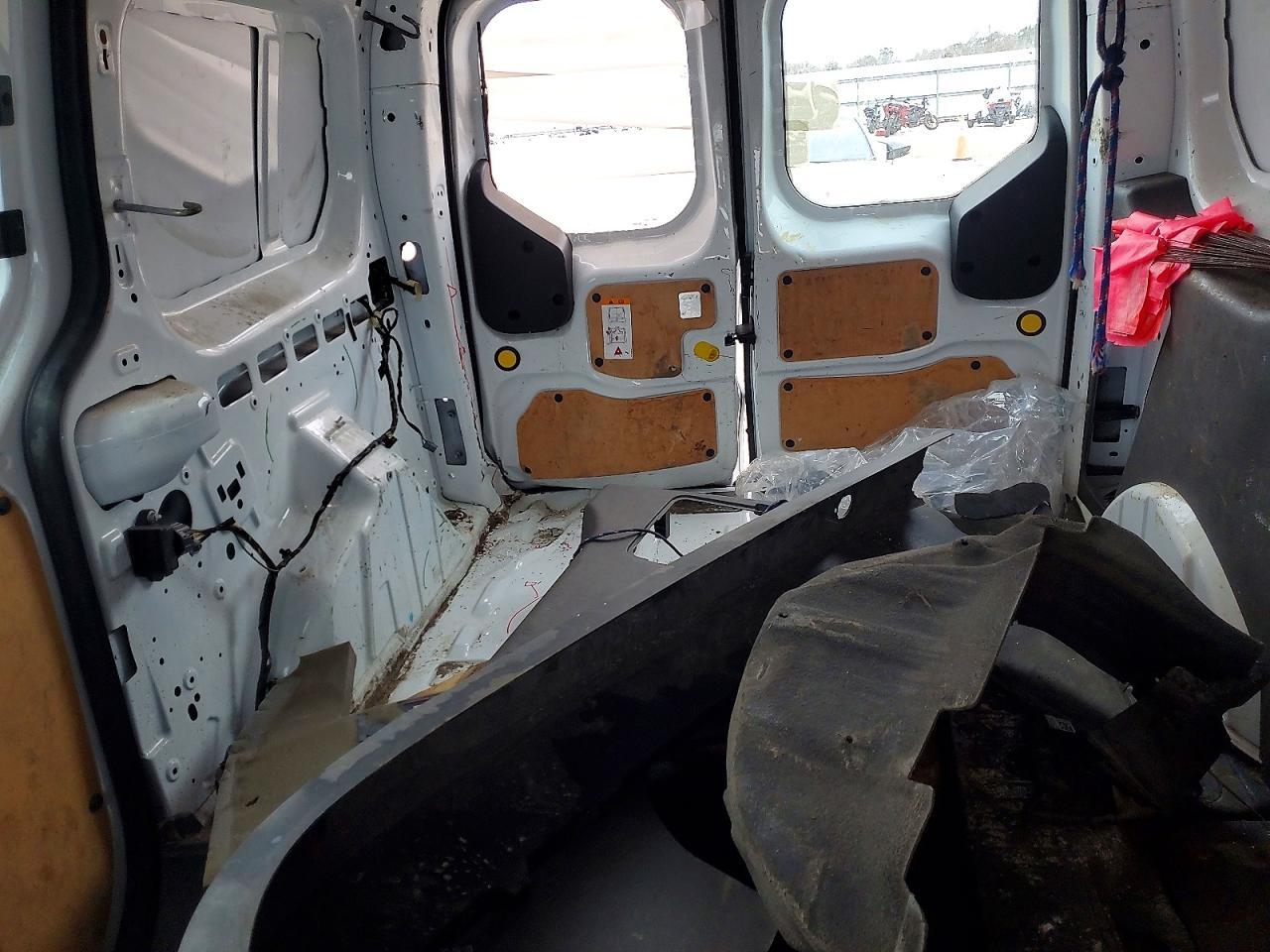 FORD TRANSIT CONNECT