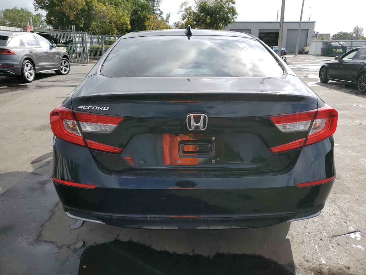 2022 HONDA ACCORD — фото 6
