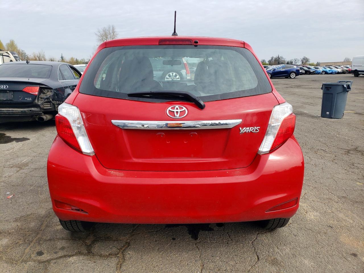 TOYOTA YARIS