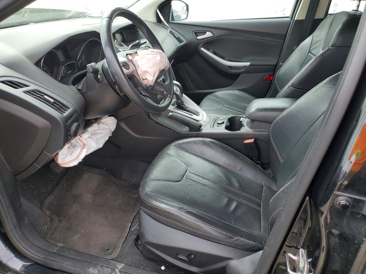 FORD FOCUS