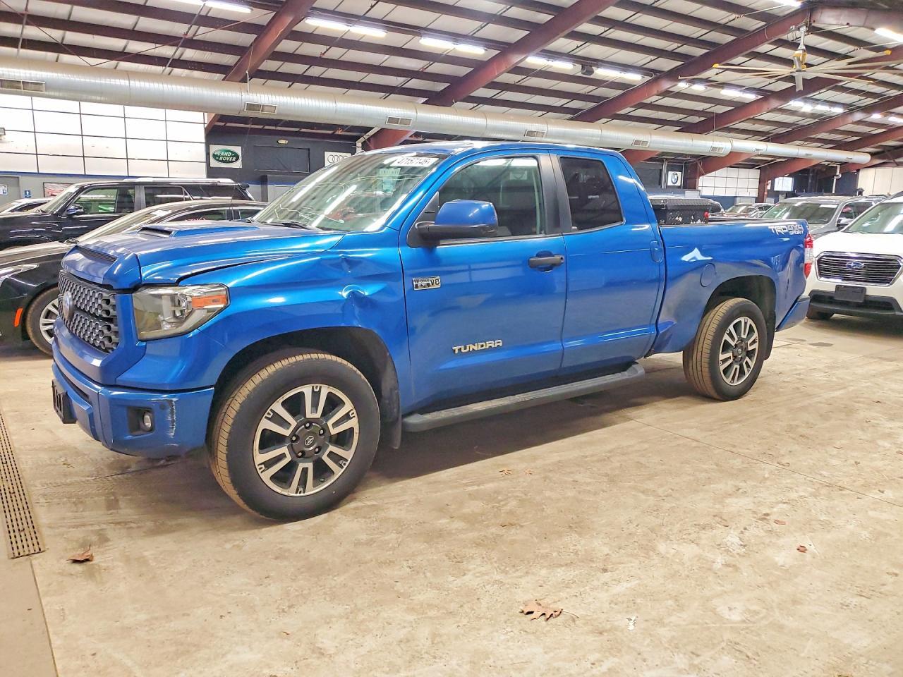 TOYOTA TUNDRA