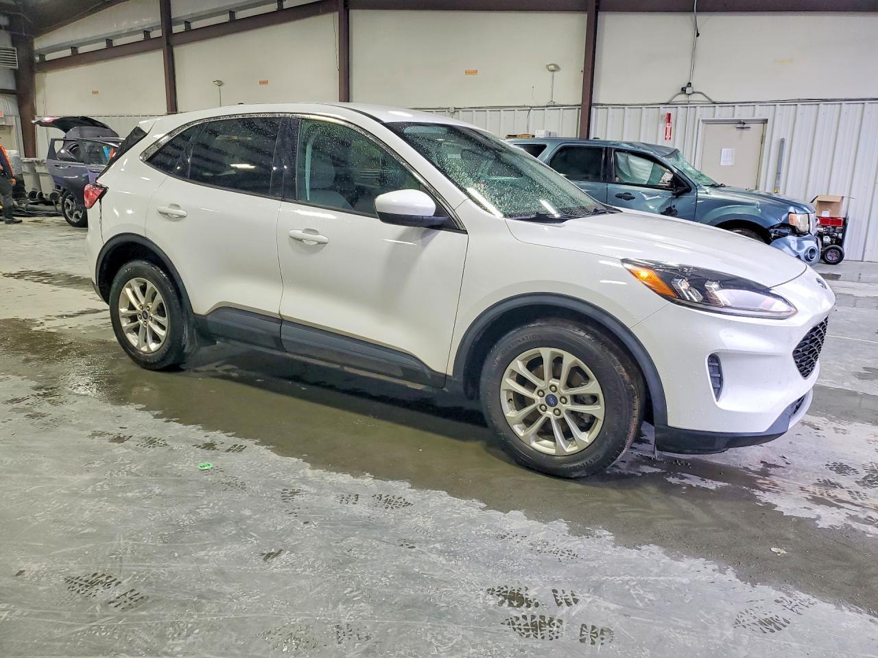 2021 FORD ESCAPE HYBRID — фото 4
