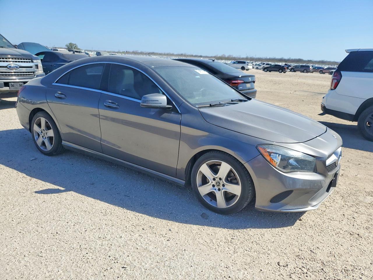 2019 MERCEDES-BENZ CLA-CLASS — фото 4