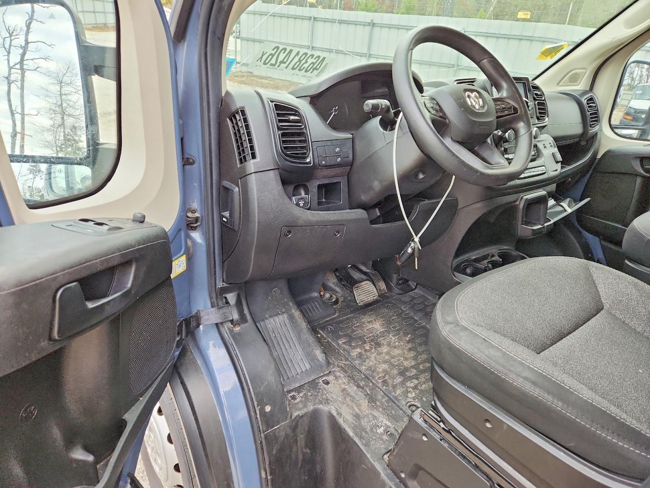RAM PROMASTER 3500
