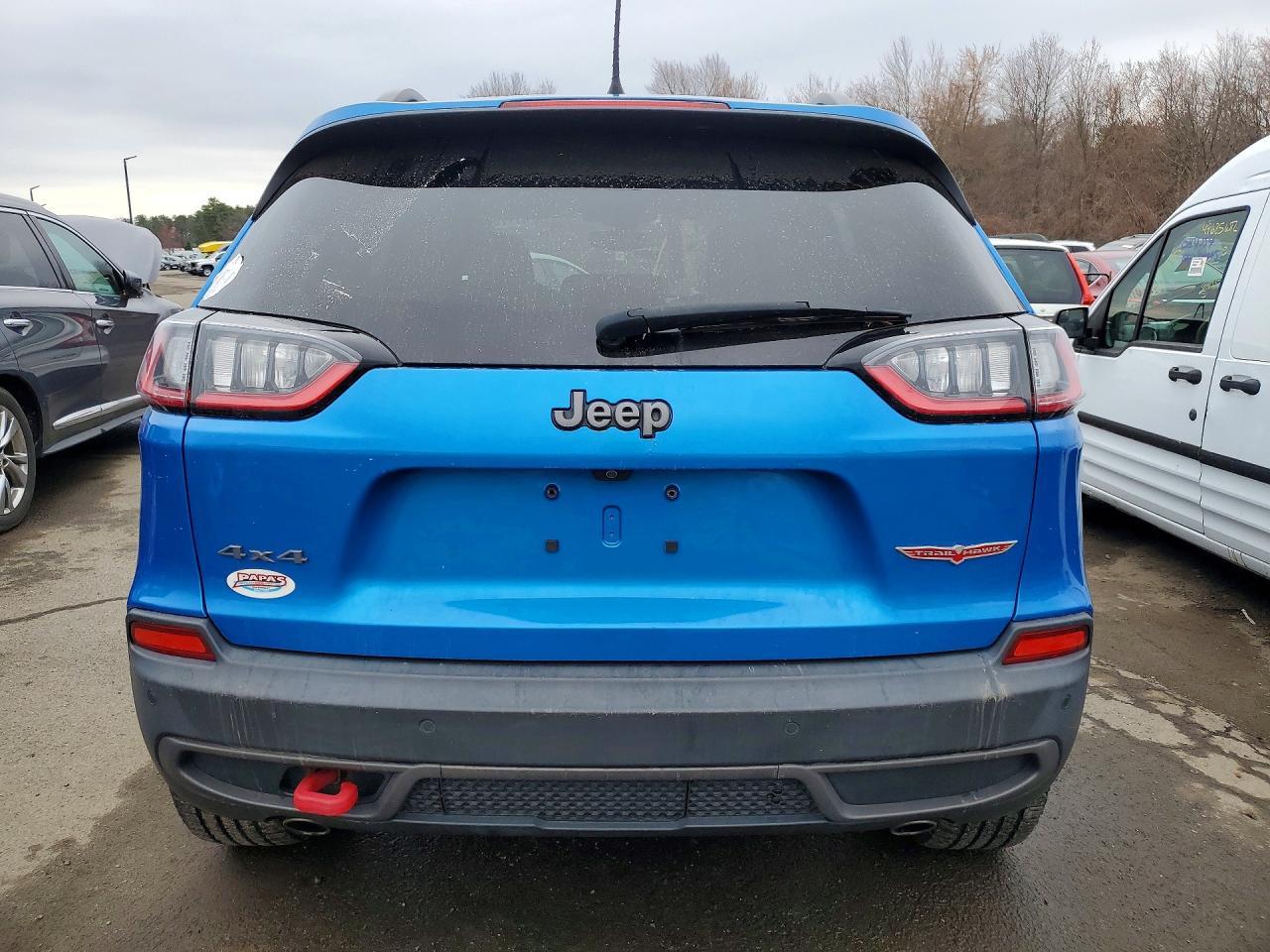 JEEP CHEROKEE