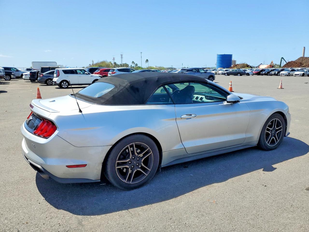 2018 FORD MUSTANG — фото 3