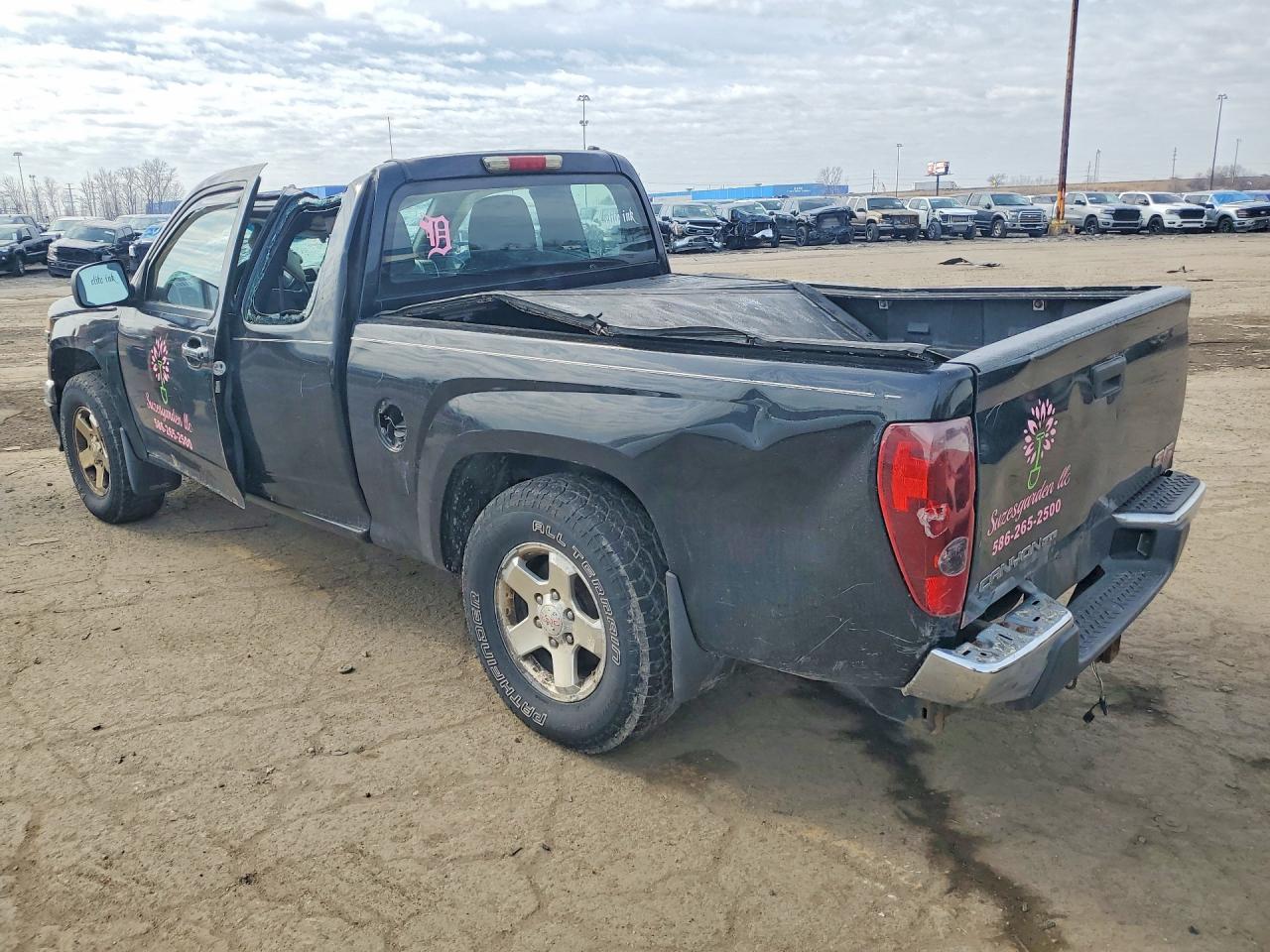 2011 GMC CANYON — фото 2