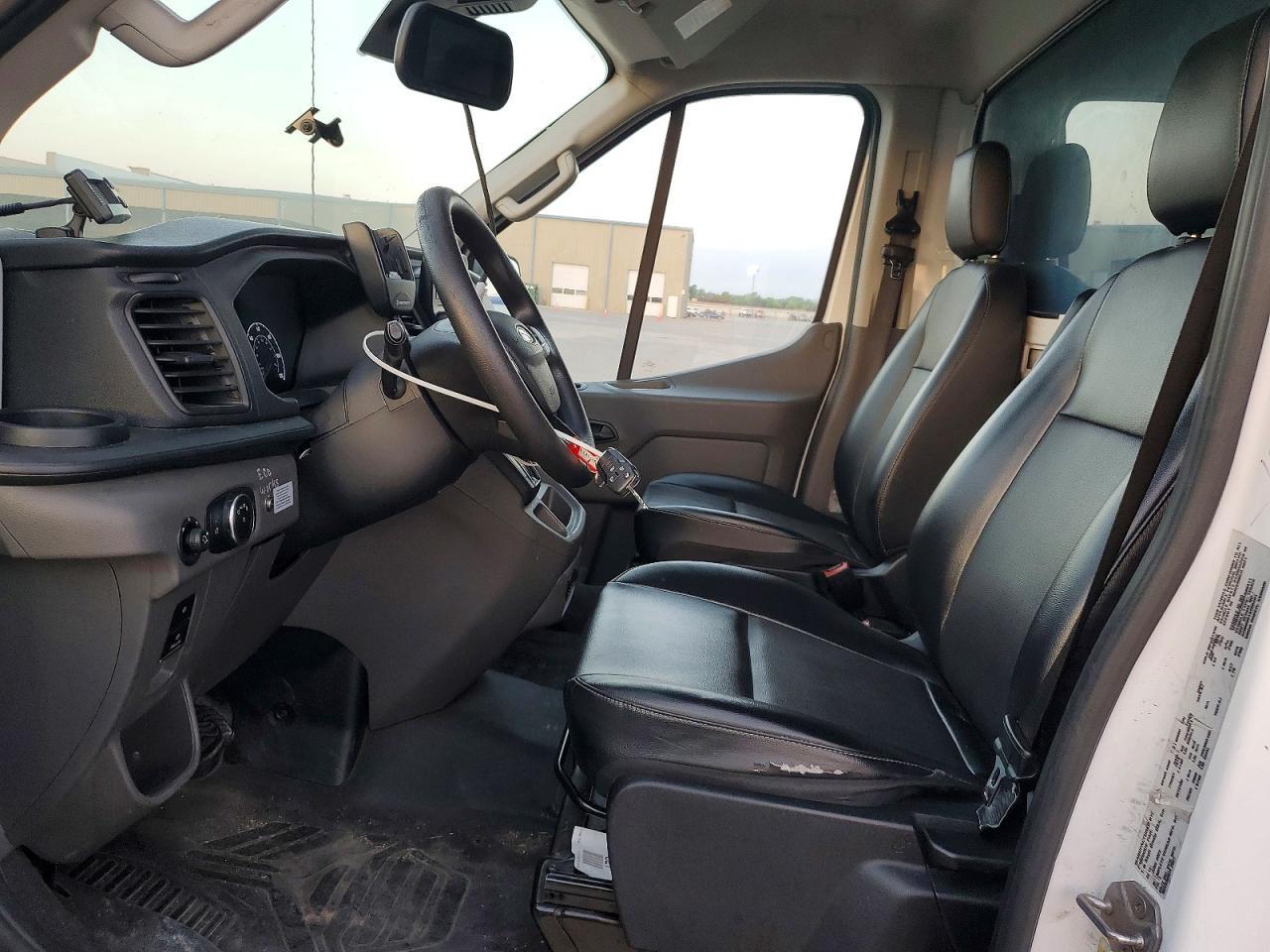 FORD TRANSIT