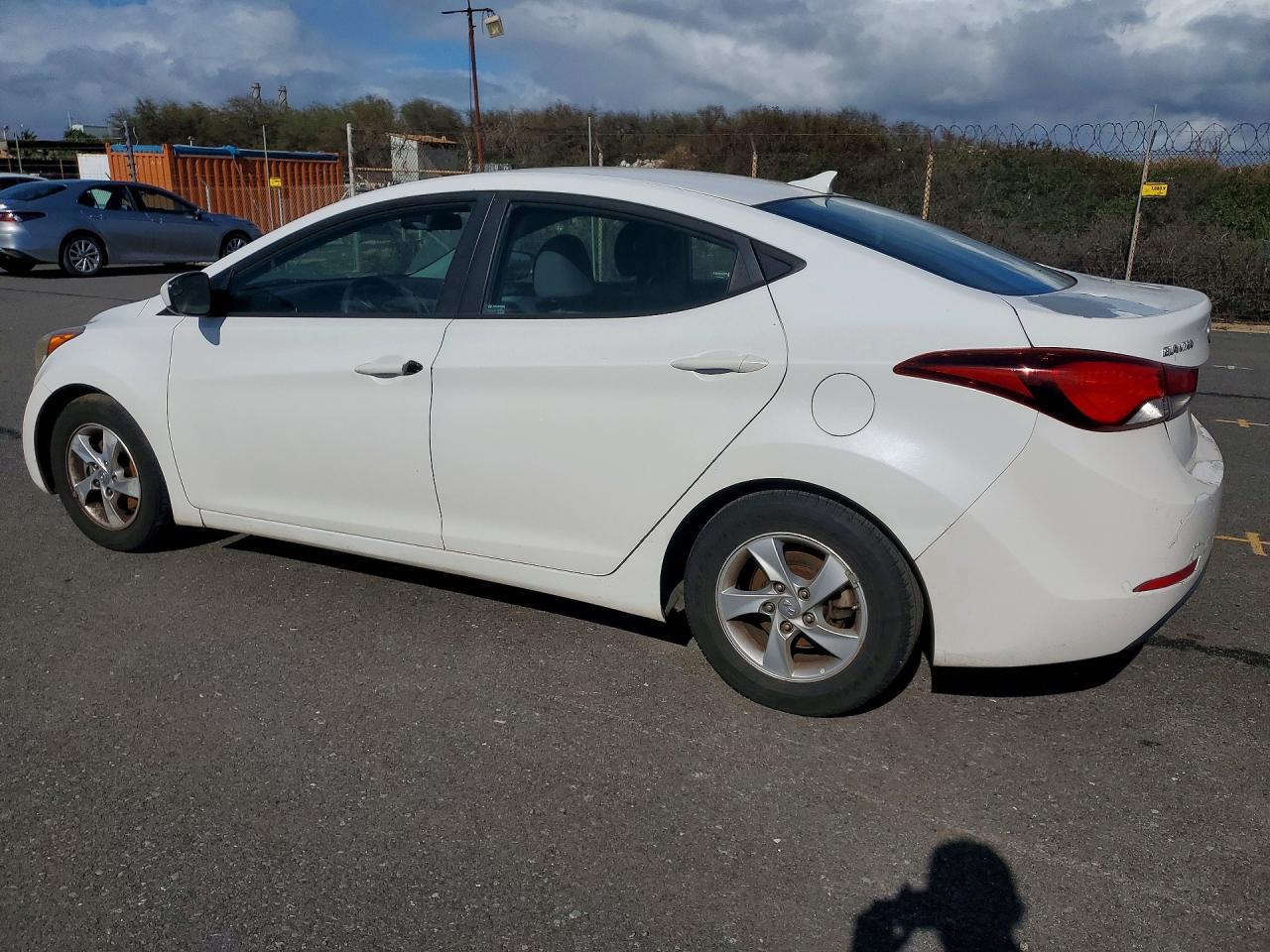 2014 HYUNDAI ELANTRA — фото 2