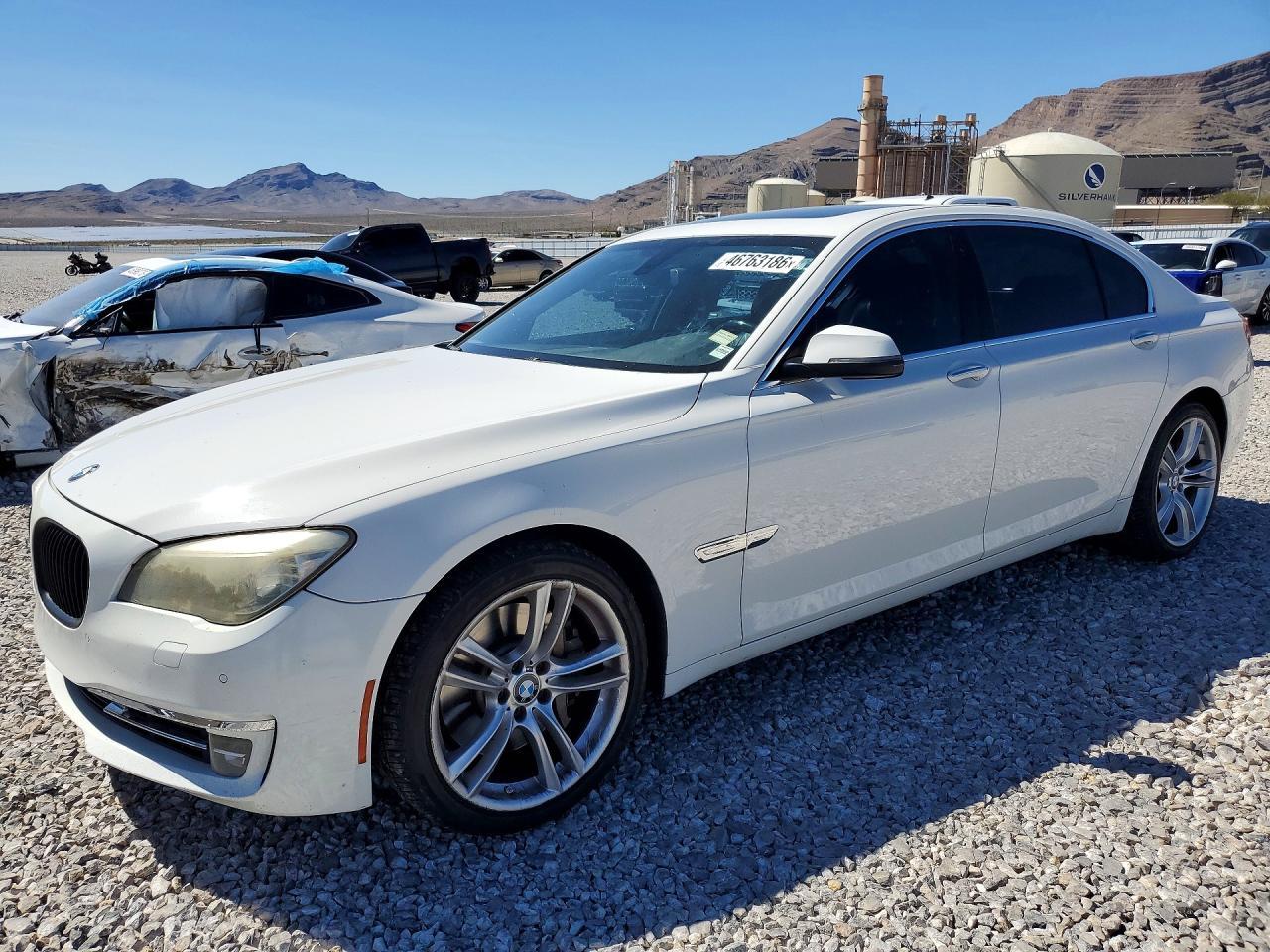 BMW 7 SERIES