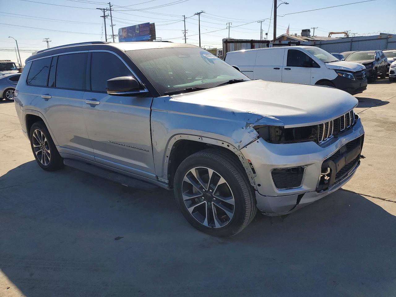 2021 JEEP GRAND CHEROKEE — фото 4