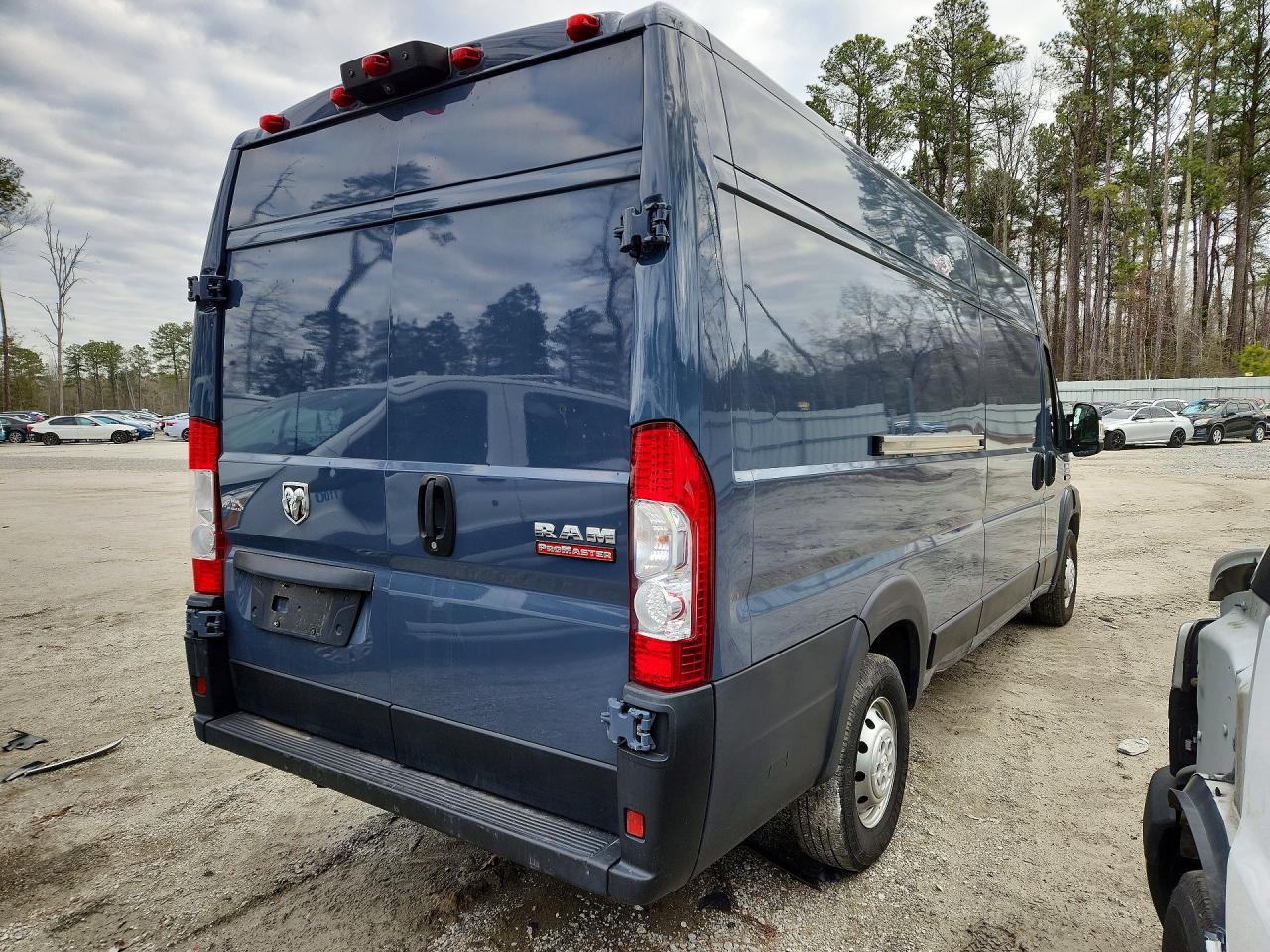 RAM PROMASTER 3500