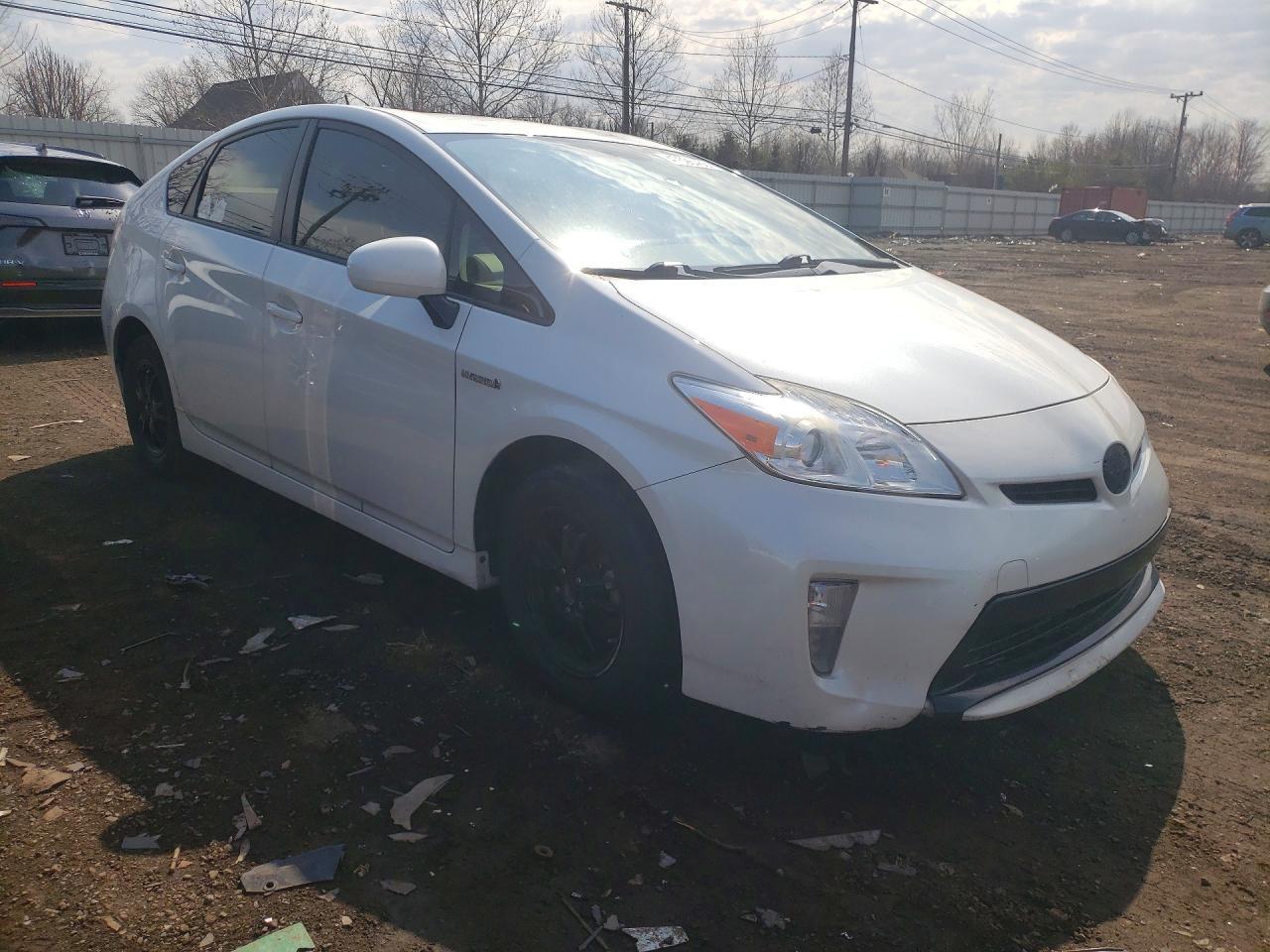 TOYOTA PRIUS