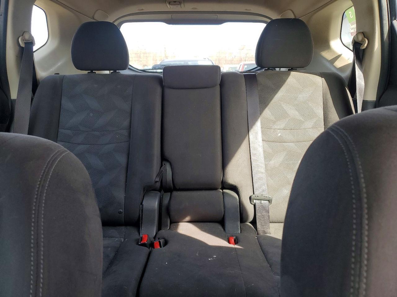 NISSAN ROGUE