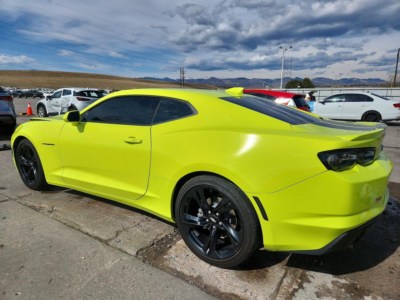 2019 CHEVROLET CAMARO — фото 2