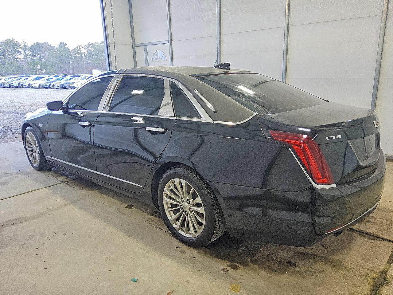 2017 CADILLAC CT6 — фото 2