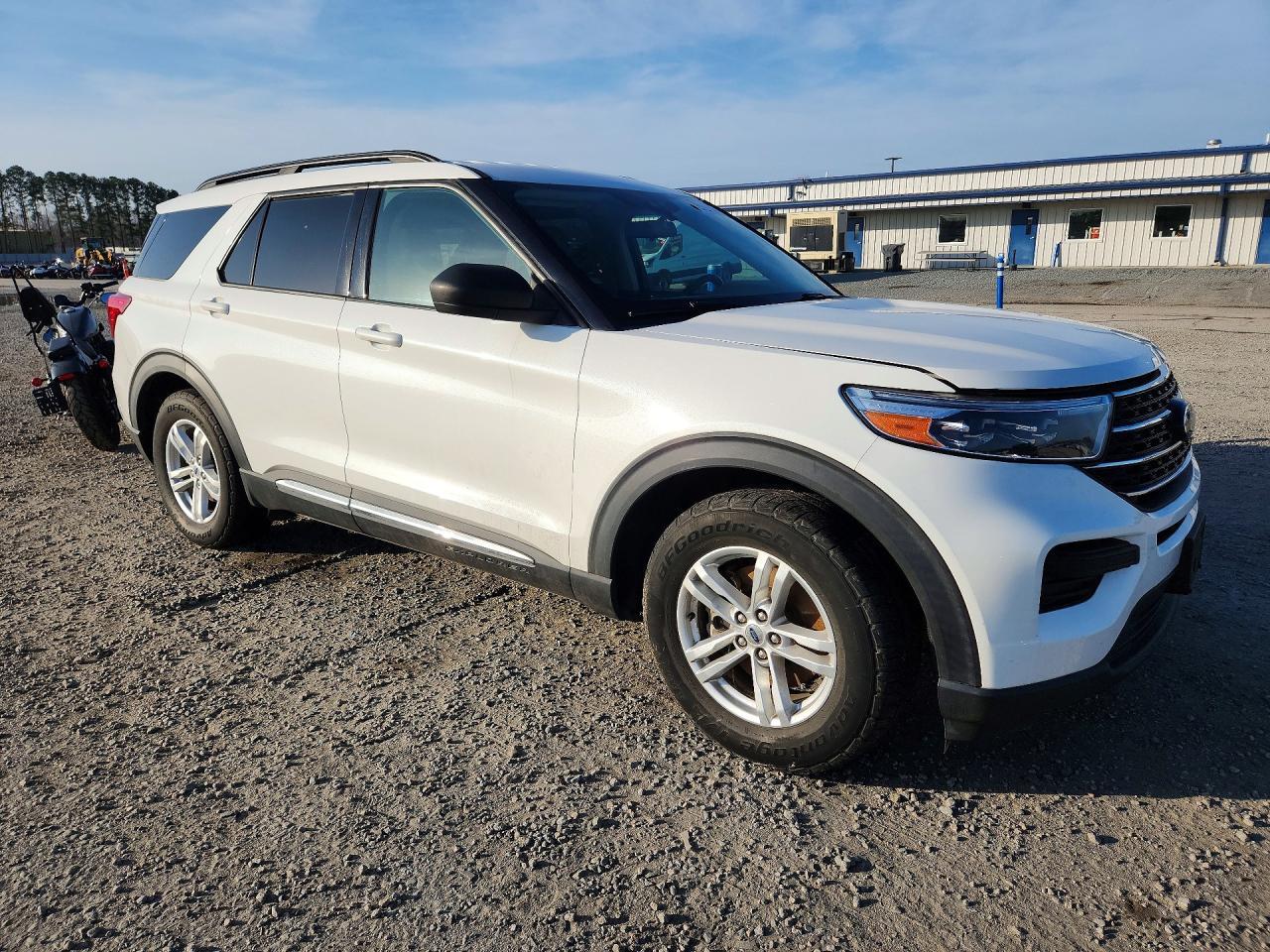 FORD EXPLORER