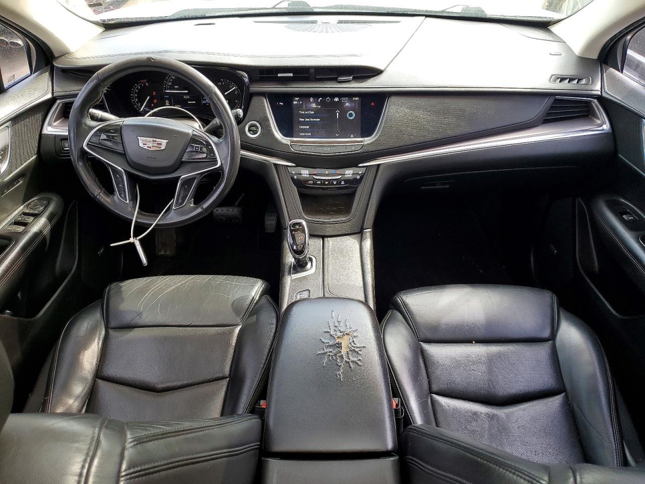 2018 CADILLAC XT5 — фото 8