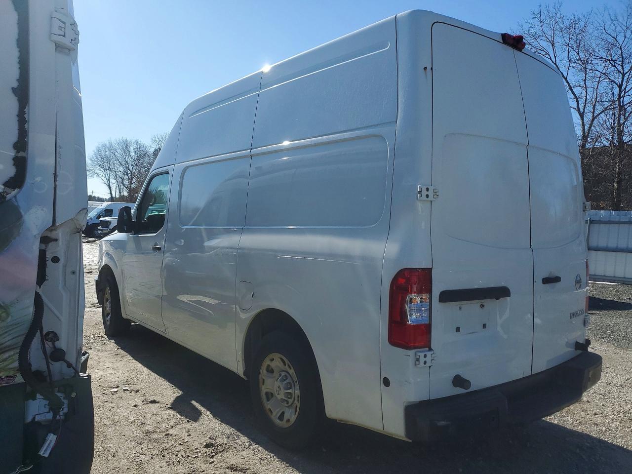 2018 NISSAN NV2500 — фото 2