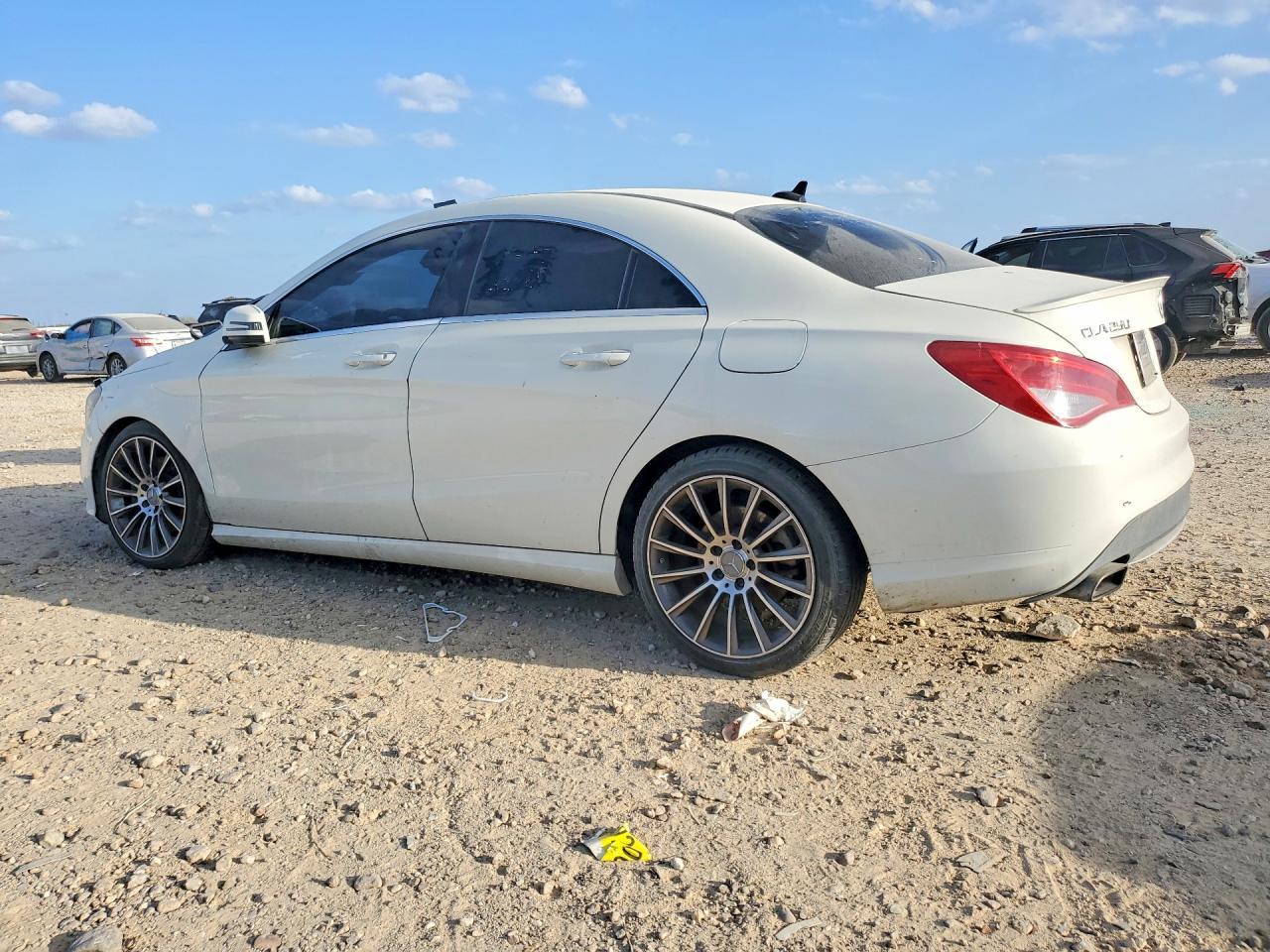 2016 MERCEDES-BENZ CLA-CLASS — фото 2