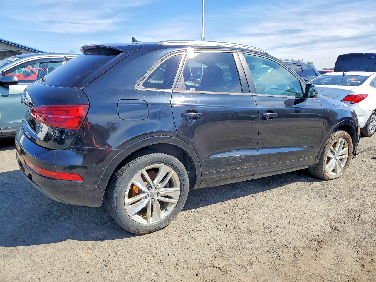 2017 AUDI Q3 — фото 3