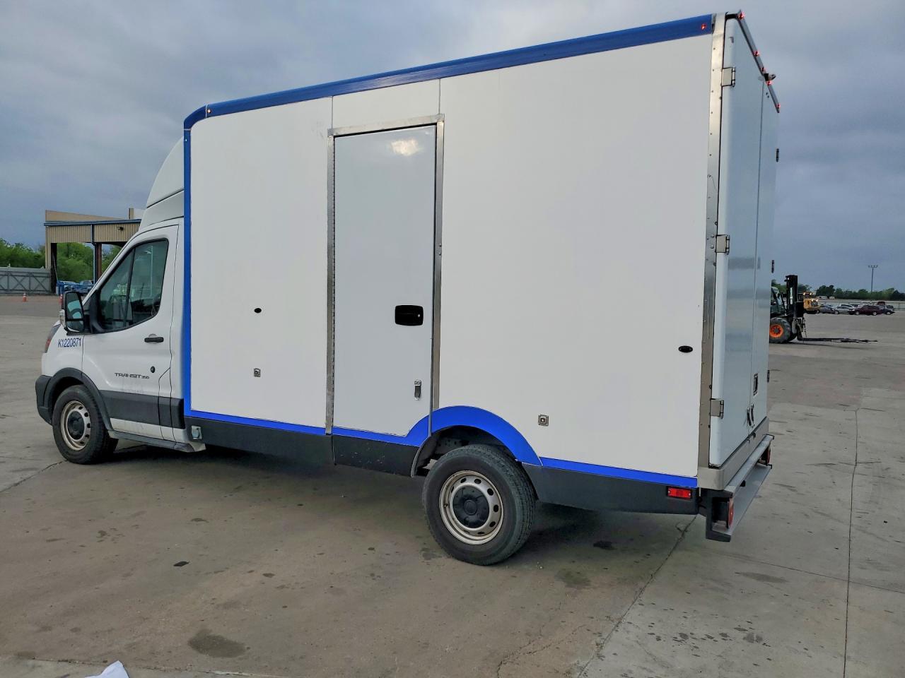 FORD TRANSIT