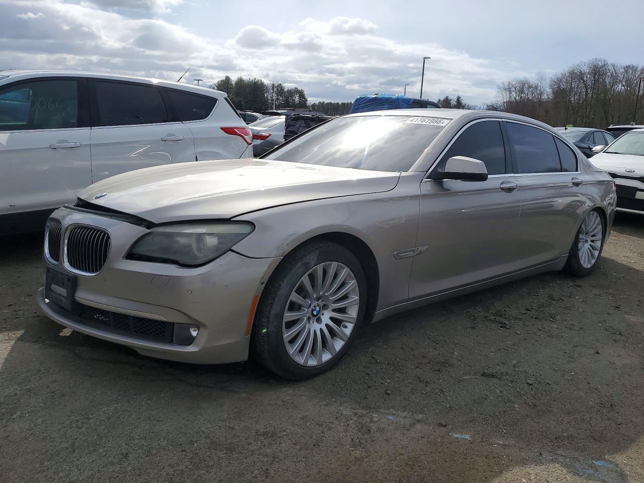 BMW 7 SERIES